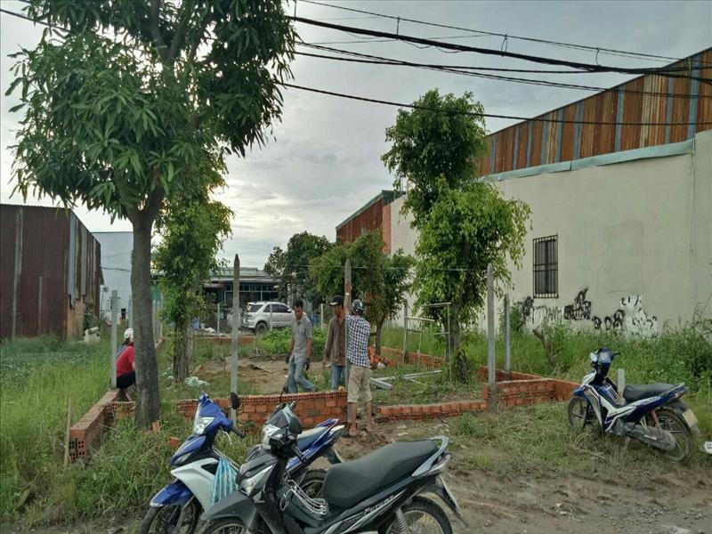 CẦN BÁN đất xóm 8 thôn Dưỡng mong đối diện KQH Phú Mỹ